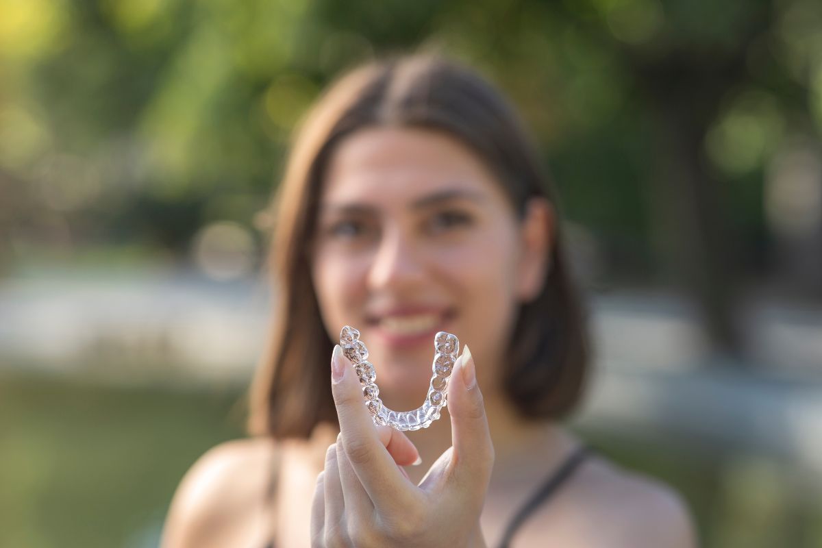 How to Know If You Need Braces or Clear Aligners